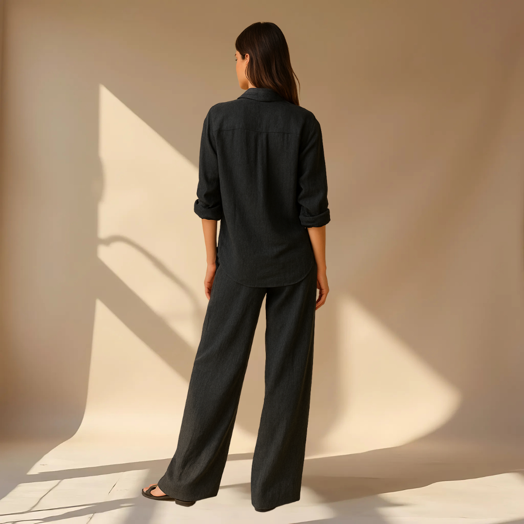 Vera - Minimalistiskt set - Blus och byxor