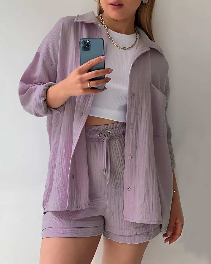 Ilva – Texturerat kort set med knappar