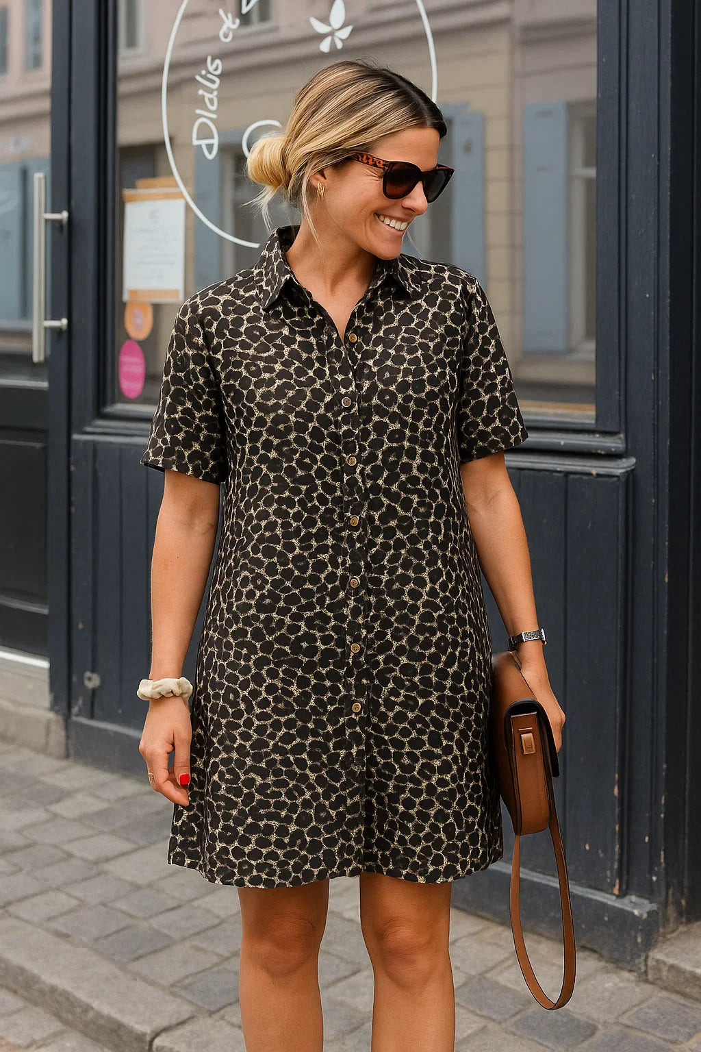 Molly - Skjortklänning med leopardmönster