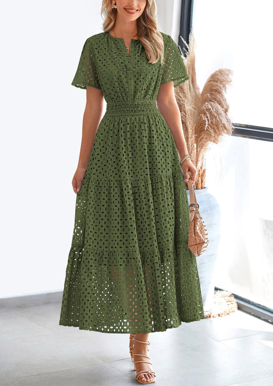 Alice - Elegant sommarklänning med hålbroderier