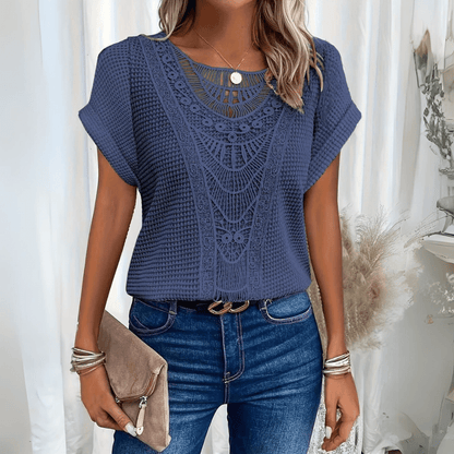 Britta - Elegant avslappnad blus
